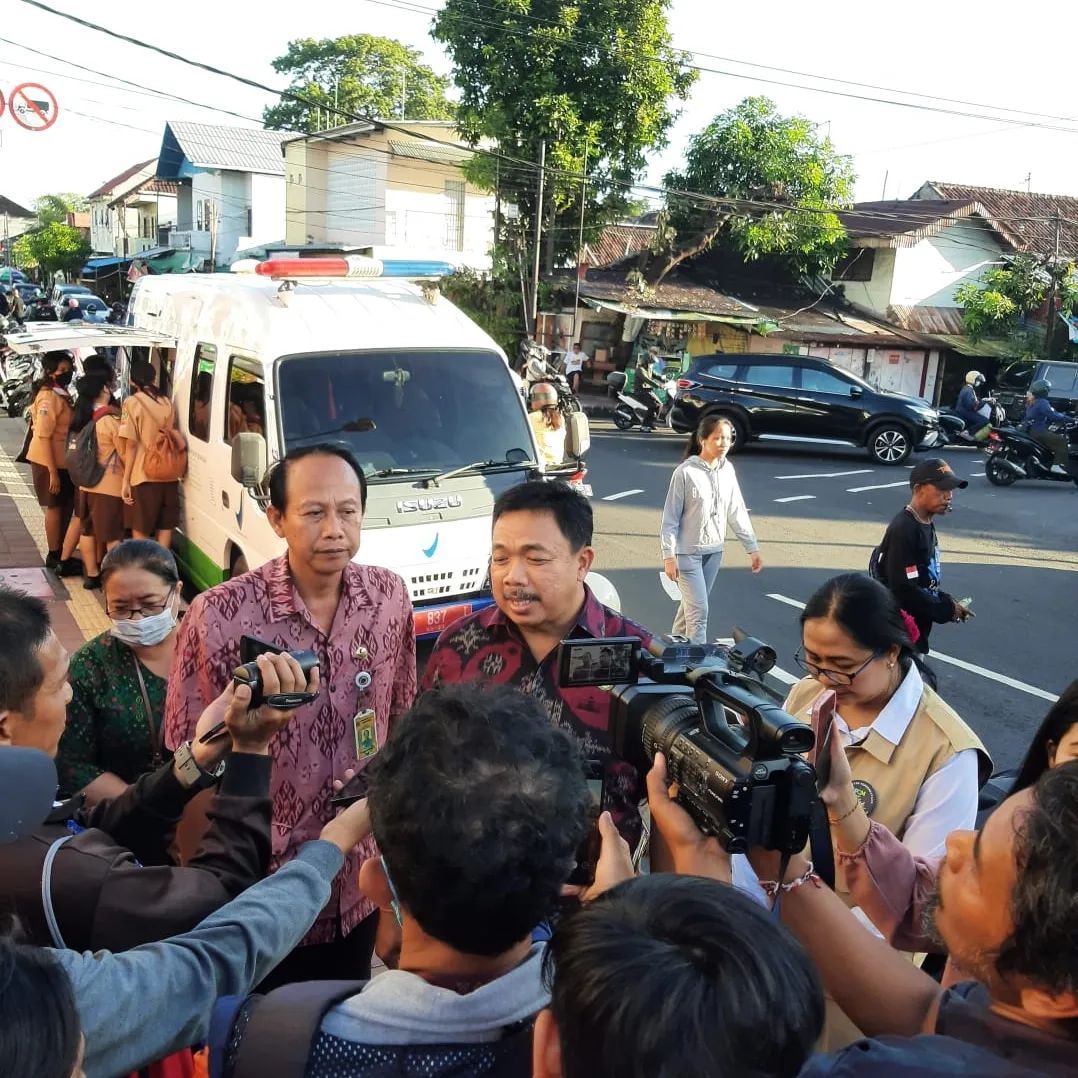  SIDAK TAKJIL DI KAMPUNG JAWA DUSUN WANASARI DESA DAUH PURI KAJA