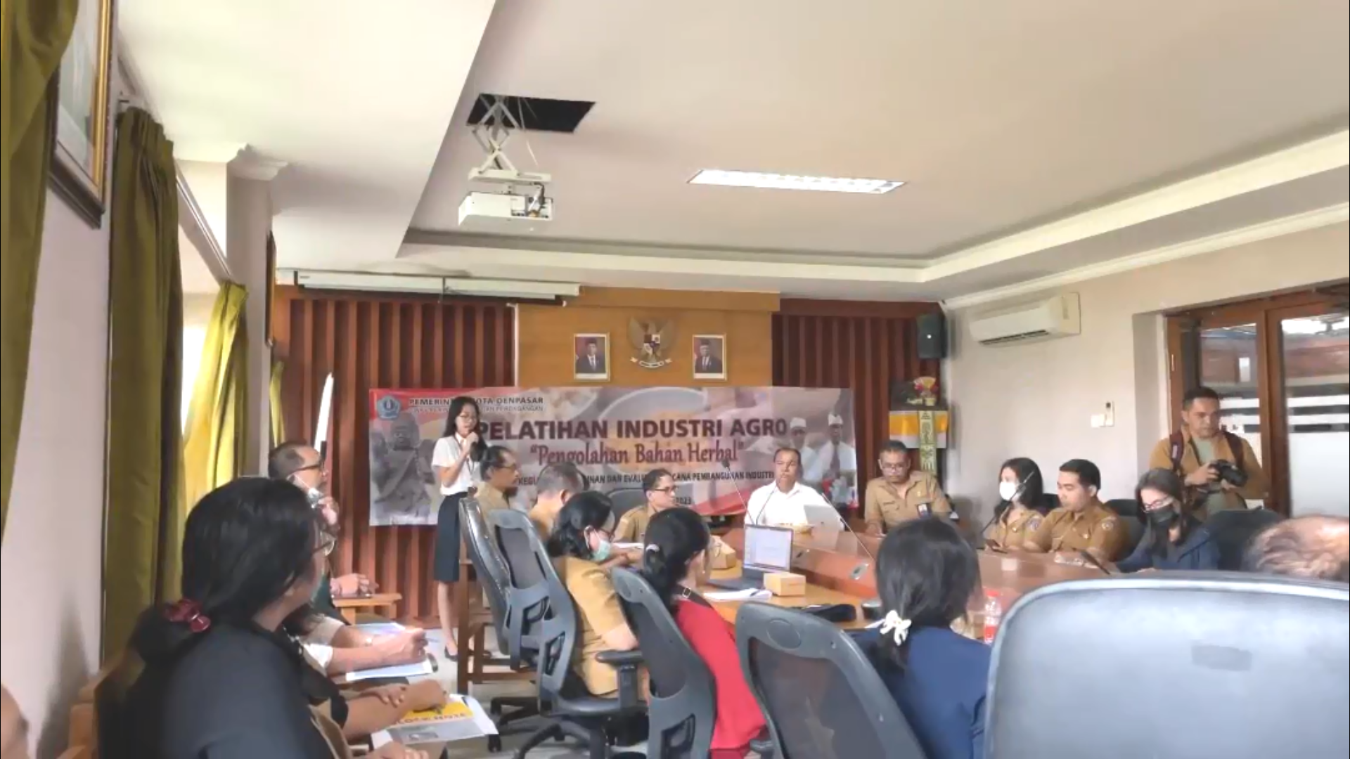 PEMBUKAAN PELATIHAN AGRO “PENGOLAHAN BAHAN HERBAL”