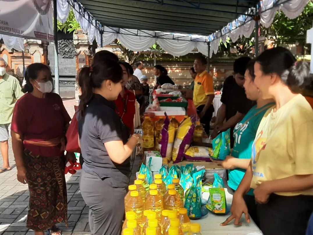 Pasar Murah Yang Diselenggarakan oleh Dinas Perindustrian dan Perdagangan Kota Denpasar bekerjasama dengan Tim Pengendalian Inflasi Daerah (TPID) 
