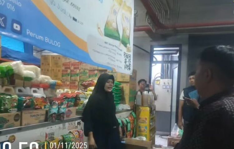 Pelaksanaan Kegiatan Monitoring Harga Beras Di Pasar Badung