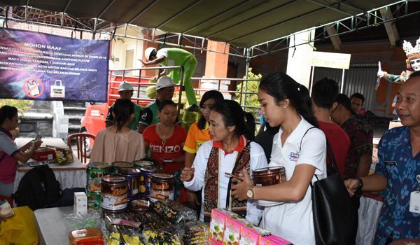 JAGA KESTABILAN HARGA JELANG GALUNGAN PEMKOT DENPASAR KEMBALI GELAR PASAR MURAH