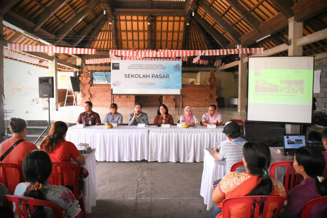 PASAR KERTA WARINGIN SARI MENUJU PASAR SNI