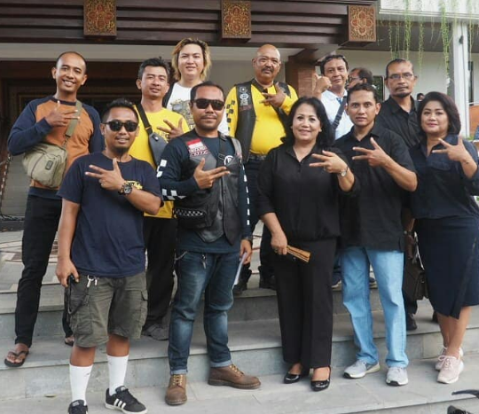 KEMBANGKAN POTENSI BUILDER LOKAL DISPERINDAG DENPASAR GELAR PAMERAN MOTOR CUSTOM 